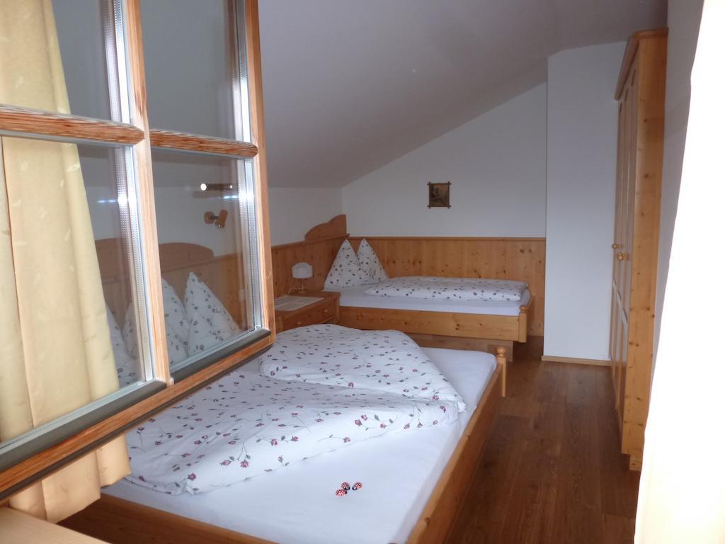 Galler Am Berg San Candido Ruang foto