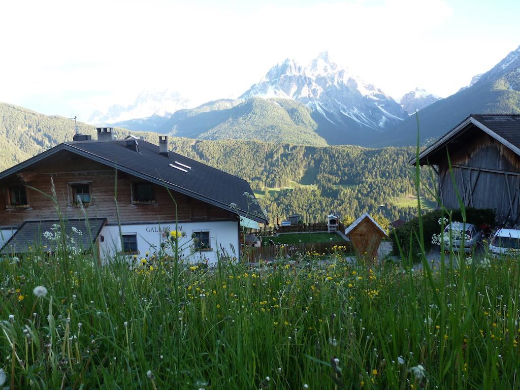 Galler Am Berg San Candido Bagian luar foto